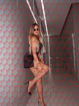 Имя: Алиса, Возраст: 24, Грудь: 3