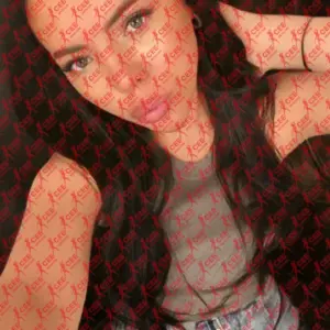 Имя: Амира, Возраст: 25, Грудь: 1