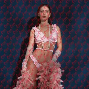 Имя: Ангелина, Возраст: 21, Грудь: 2