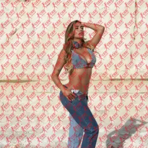 Имя: Ариана, Возраст: 24, Грудь: 4