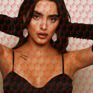 Имя: Ава, Возраст: 23, Грудь: 1