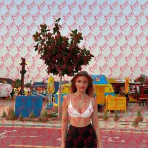 Имя: Авелина, Возраст: 23, Грудь: 2