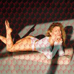 Имя: Авелина, Возраст: 23, Грудь: 2