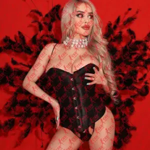 Имя: Екатерина, Возраст: 21, Грудь: 4