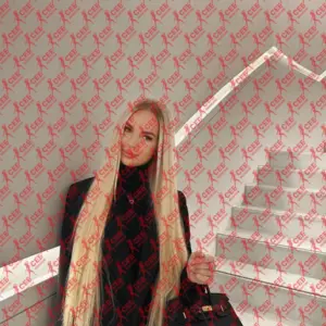 Имя: Елена, Возраст: 24, Грудь: 4