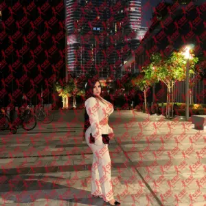 Имя: Ямила, Возраст: 25, Грудь: 3