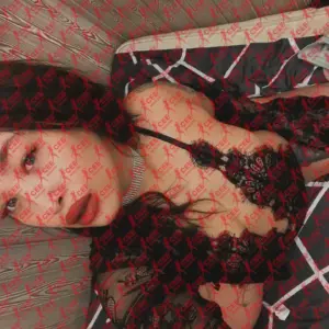 Имя: Яся, Возраст: 22, Грудь: 2