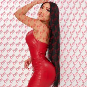 Имя: Камилла, Возраст: 30, Грудь: 3