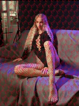 Имя: Касандра, Возраст: 20, Грудь: 1