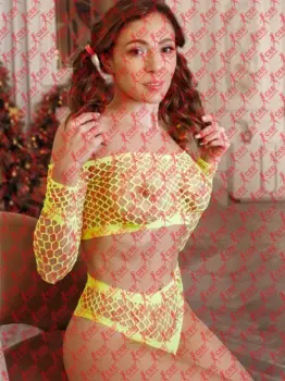 Имя: Лаяна, Возраст: 23, Грудь: 2