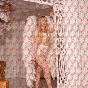 Имя: Лорена, Возраст: 23, Грудь: 2