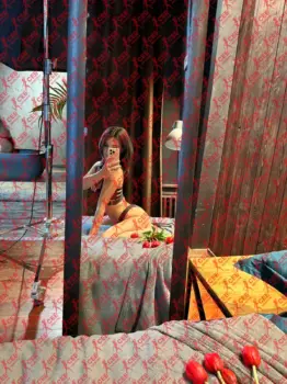 Имя: Марьям, Возраст: 26, Грудь: 2