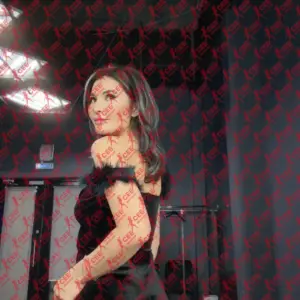 Имя: Марьям, Возраст: 26, Грудь: 2