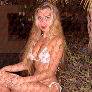 Имя: Мариана, Возраст: 24, Грудь: 3