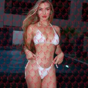 Имя: Мариана, Возраст: 24, Грудь: 3