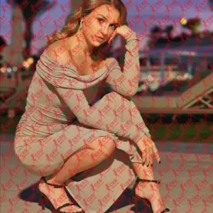 Имя: Мэйли, Возраст: 24, Грудь: 1