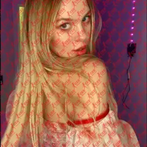 Имя: Мия, Возраст: 23, Грудь: 2