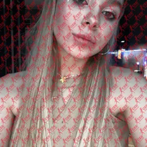 Имя: Мия, Возраст: 23, Грудь: 2