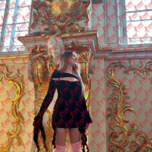 Имя: Мия, Возраст: 23, Грудь: 2