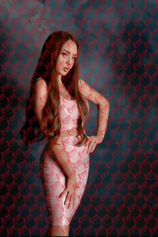 Имя: Настина, Возраст: 34, Грудь: 3