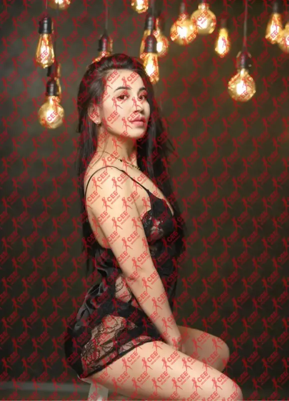 Имя: Паула, Возраст: 20, Грудь: 1