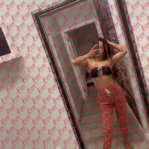 Имя: Паула, Возраст: 20, Грудь: 1