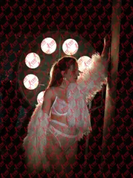 Имя: Теона, Возраст: 26, Грудь: 2