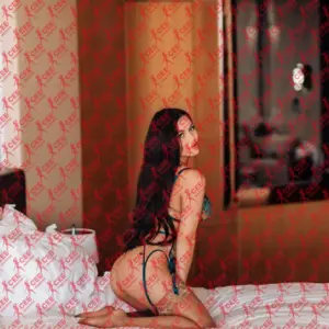 Имя: Вилена, Возраст: 24, Грудь: 2