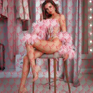 Имя: Жанна, Возраст: 25, Грудь: 2